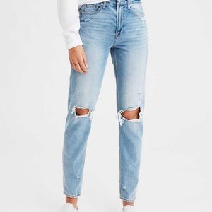 American Eagle Mom Jeans